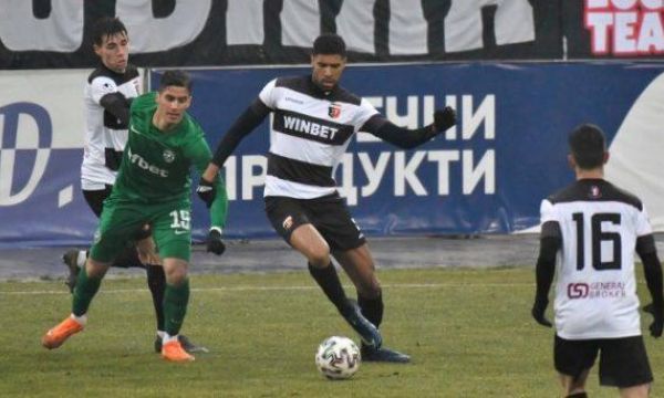 Монтана привлече бивш защитник на Локо Пд и Локо Сф