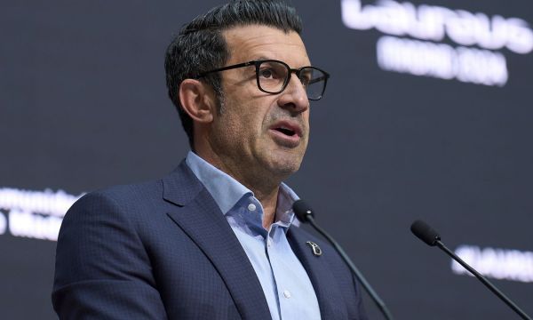 Фиго разкри кой играч на Барса би могъл да играе за Реал Мадрид 