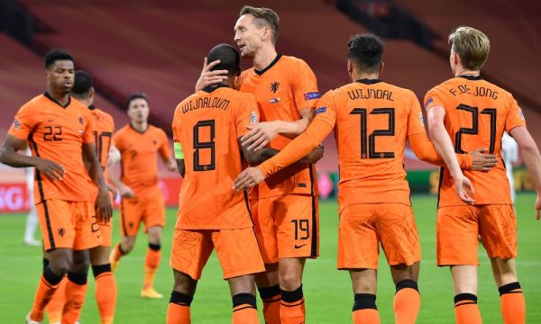 Нидерландия с лесна победа над Босна и Херцеговина