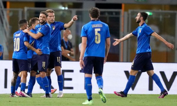 Италия разпердушини Чехия и направи заявка за Европейското първенство