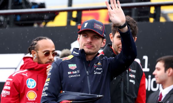 Верстапен: Атмосферата в Ред Бул се подобри