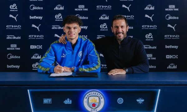 Ман Сити продължи с възпитаник 