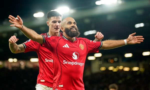 Мбеумо с два в победата над Брайтън (видео)