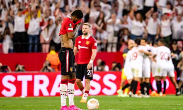 Скоулс: Ман Юнайтед не се справи с агресията на Севиля