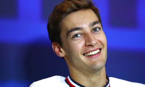 Мерцедес обяви удължаването на договорите с Ръсел и Антонели