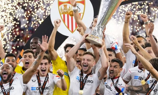 Севиля отново триумфира в любимата си Лига Европа (видео)