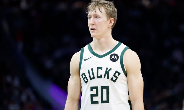 Бъкс се разбра със защитник за договор на стойност 45 млн. 