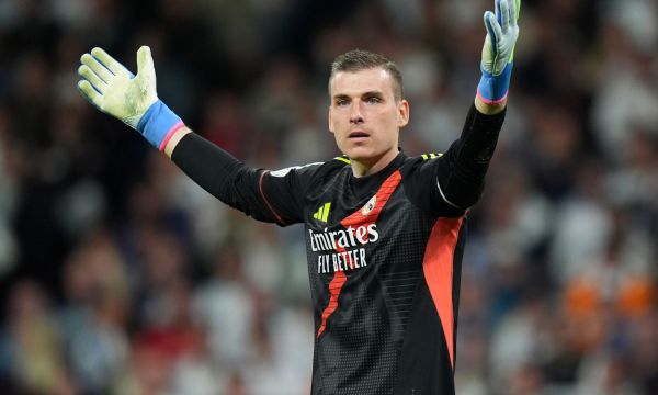 Моуриньо иска Лунин