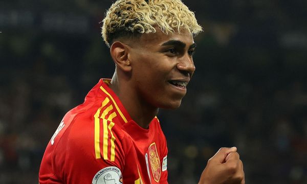 От Федерацията на Испания коментираха изключването на Ямал