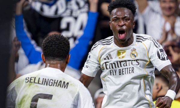 Бензема: Несправедливо е да критикуваме Винисиус