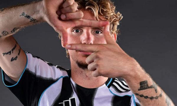 Хьонес: Това, което Нюкасъл прави, няма нищо общо с футбола