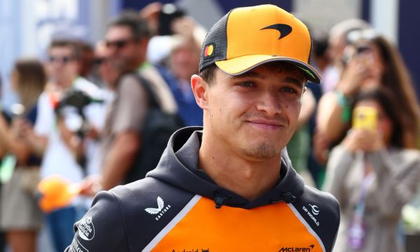 Глобиха Норис за нецензурен език в интервюто