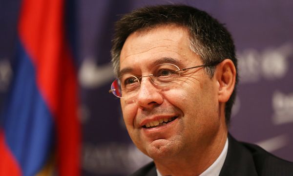 Бартомеу: Феновете на Барса трябва да бъдат спокойни за Меси и Иниеста 