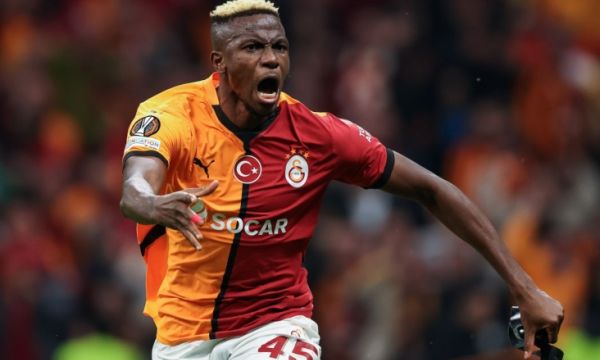 Осимен коментира инцидента с журналиста