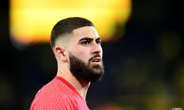 Гвардиол няма да премине в Челси