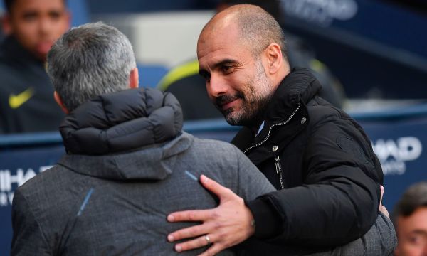 Десаи: Моуриньо няма привилегиите на Гуардиола 