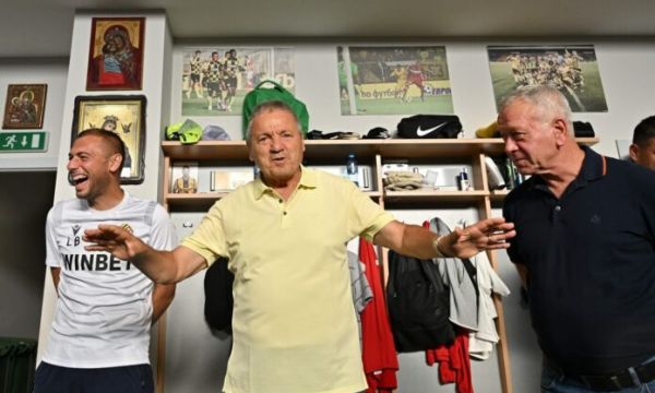 Три големи легенди на Ботев Пд ще наградят  Неделев,  Минков и  Видев