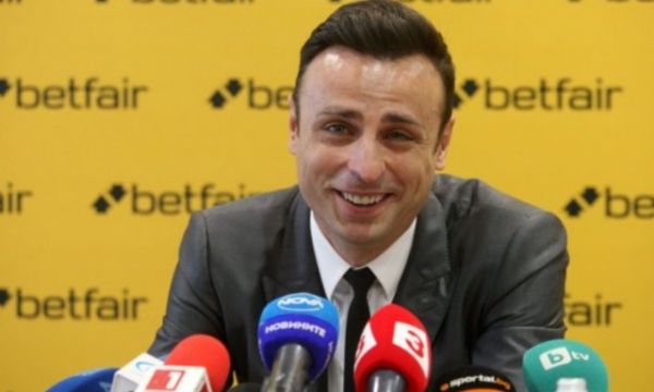 Бербатов иска треньорска работа в Ман Юнайтед
