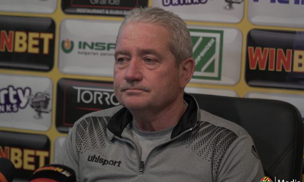 Ферарио Спасов вече не е треньор на Ботев Пловдив