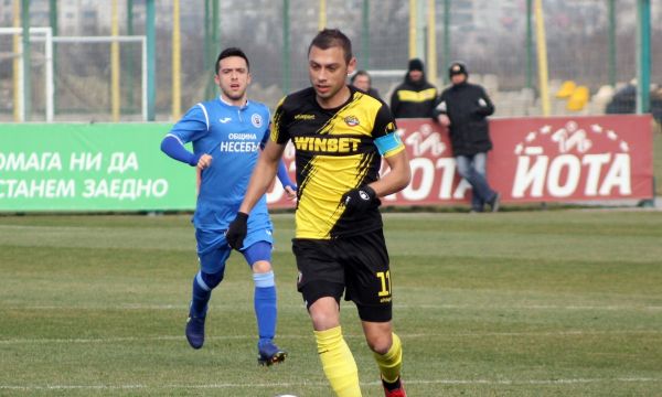 Капитанът на Ботев Пловдив с контузия, пропуска мача с Дунав