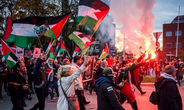 В Израел осъдиха решението на Астън Вила за израелските фенове 