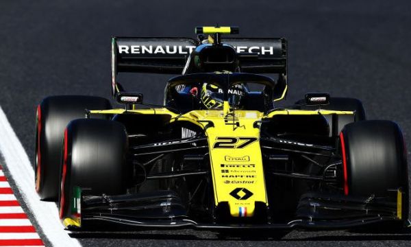 FIA дисквалифицира „Рено”