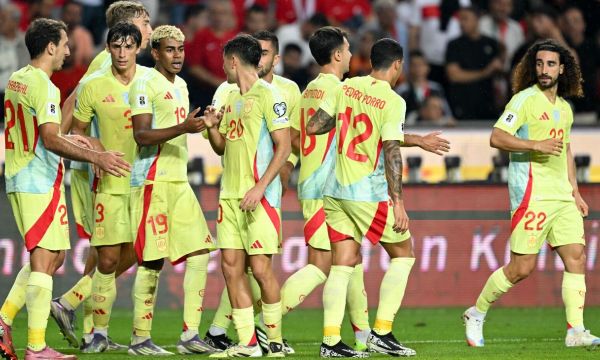 Испания вдигна оборотите - вкара 6 на Турция