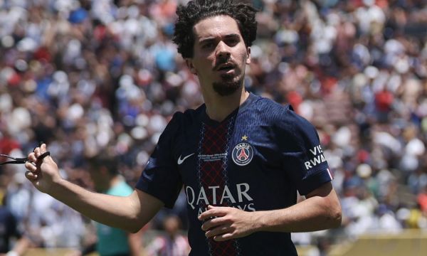 Реал Мадрид се интересува от Витиня