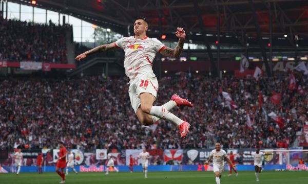 Ман Юнайтед и РБ Лайпциг си стиснаха ръцете за Шешко