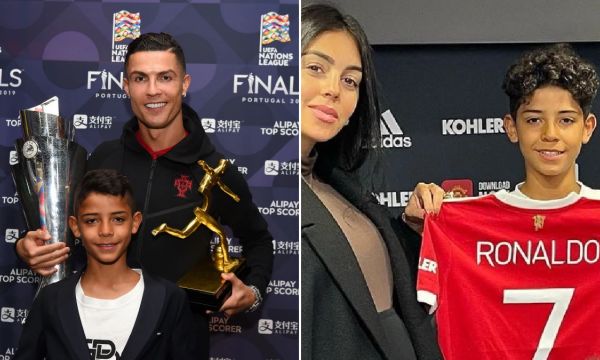 Роналдо-младши подписа с Ман Юнайтед 