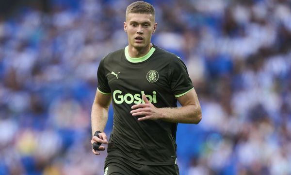 Милан и Рома преговарят за размяна на Хименес с Довбик 