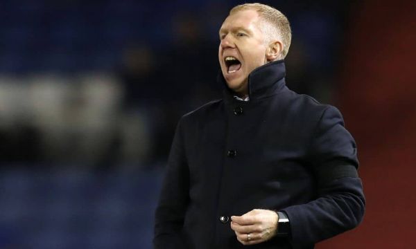 Скоулс: В Ман Юнайтед е бъркотия