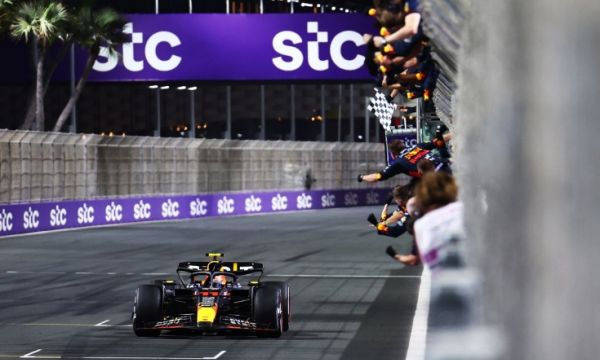 Серхио Перес спечели Гран При на Саудитска Арабия
