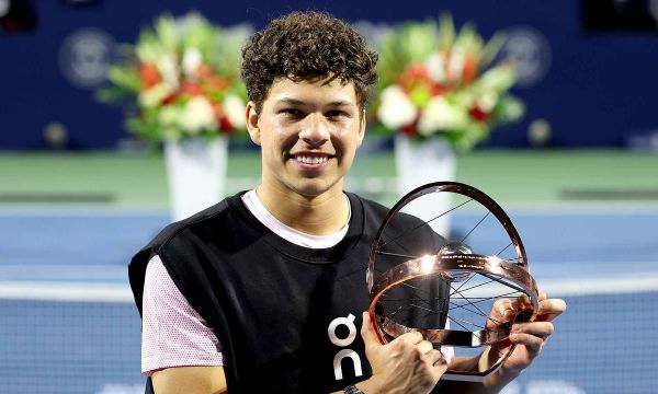 Шелтън спечели турнира в Торонто