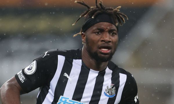 Сен-Максимен ще продължи в Мексико