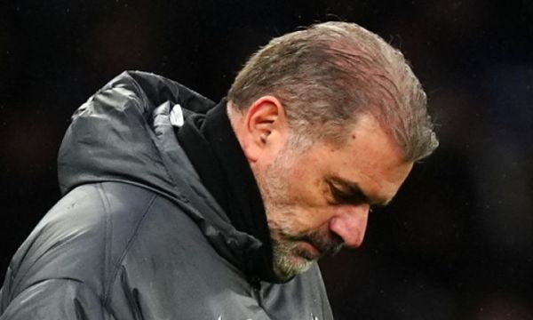 Тотнъм не е променил позицията си към Постекоглу 