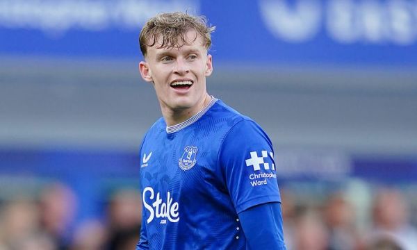 Ман Юнайтед и Ливърпул се интересуват от Брантуейт