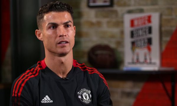 Карагър: Роналдо няма да доближи Ман Юнайтед до титлата