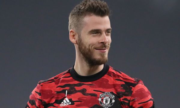 Ман Юнайтед ще разгледа предложения за Де Хеа