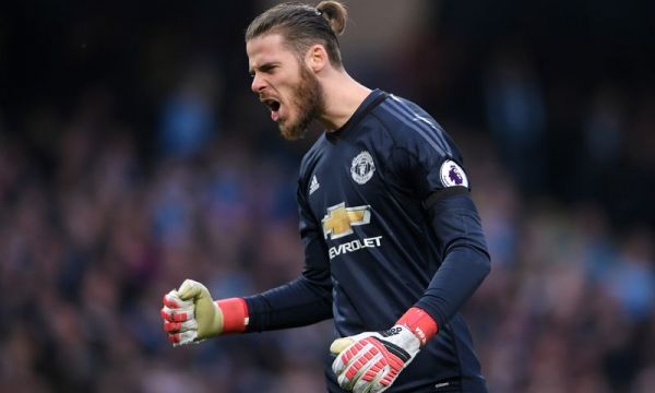 Невил: Ман Юнайтед има нужда от нов вратар