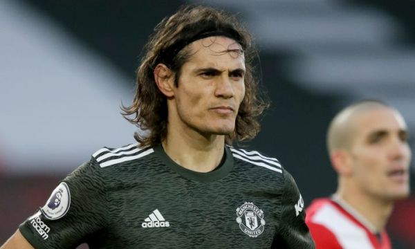 Ман Юнайтед коментира обвиненията срещу Кавани