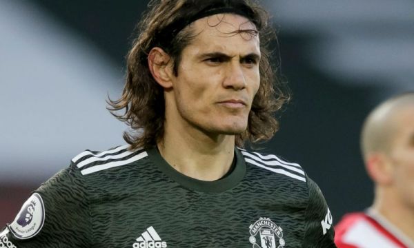 Кавани е близо до преход в Бока Хуниорс