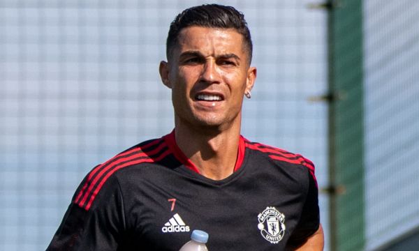 Жена излъгала Роналдо с близо 300 000 евро