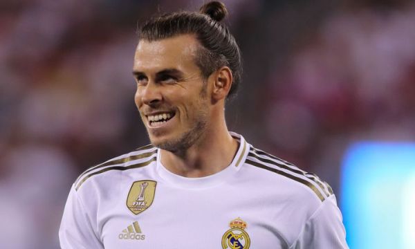 Бейл играл голф по време на мача Реал Мадрид - Тотнъм