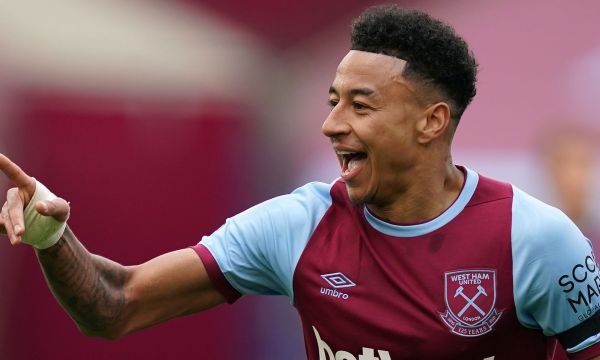 Лингард отново ще играе под наем за Уест Хем
