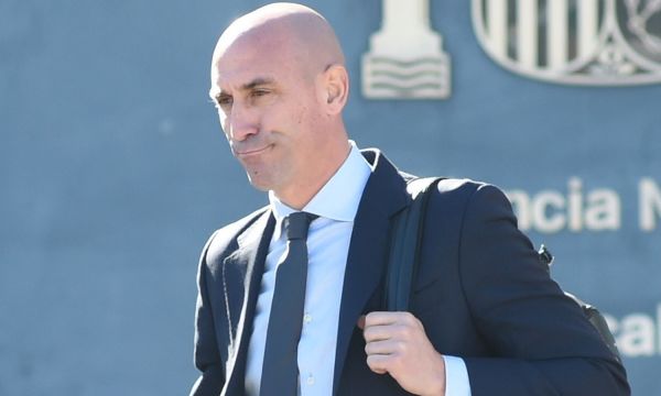 Ермосо планира да обжалва присъдата на Луис Рубиалес