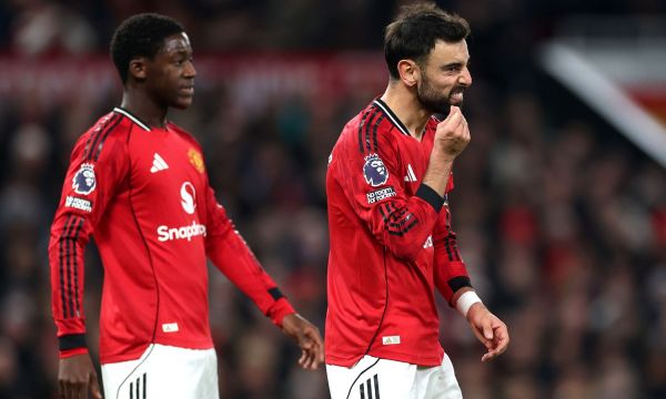 Невил: Ман Юнайтед подцени 