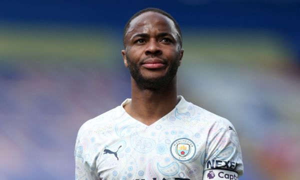  Челси съгласува трансфера на Стърлинг 