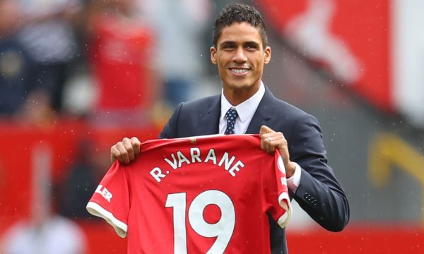 Ман Юнайтед едва сега обяви за трансфера на Варан