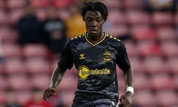  Ман Юнайтед може да купи Лавия през зимата